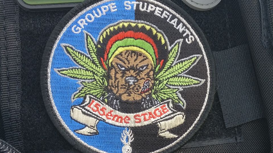 Wappen der Groupe stupéfiants ("Drogengruppe" der Dientshundstaffel) 